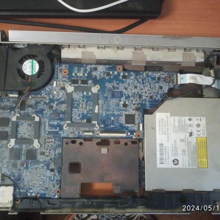 Ноутбук HP dv6-6b06er