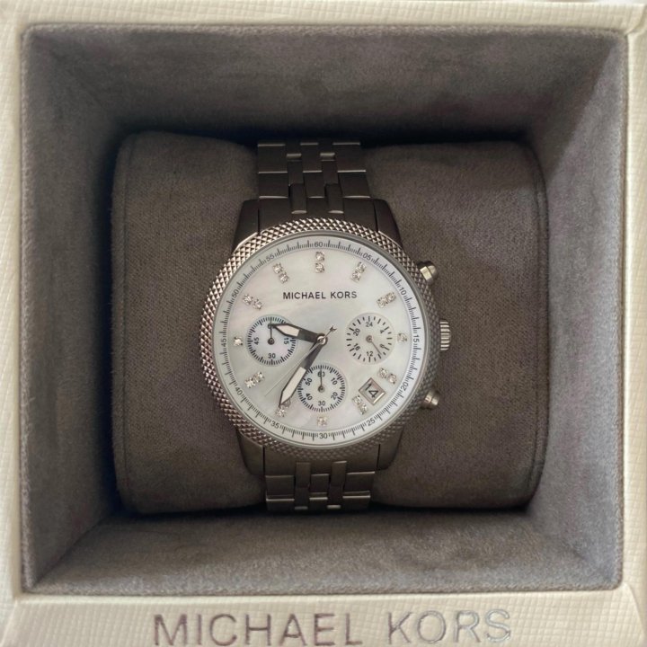 Часы Michael Kors