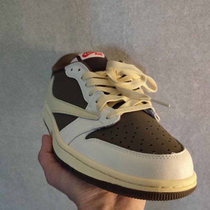 Кроссовки Nike Air Jordan 1 low Travis Scott