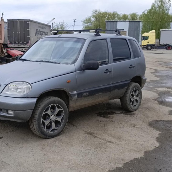 Chevrolet Niva, 2006