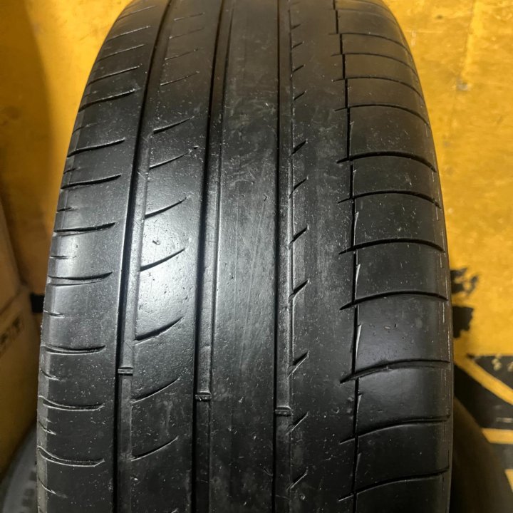 Летние шины Michelin Latitude Sport R18 Цена 4шт