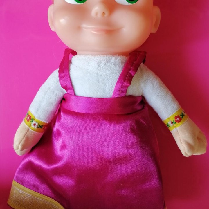 Кукла Маша.
