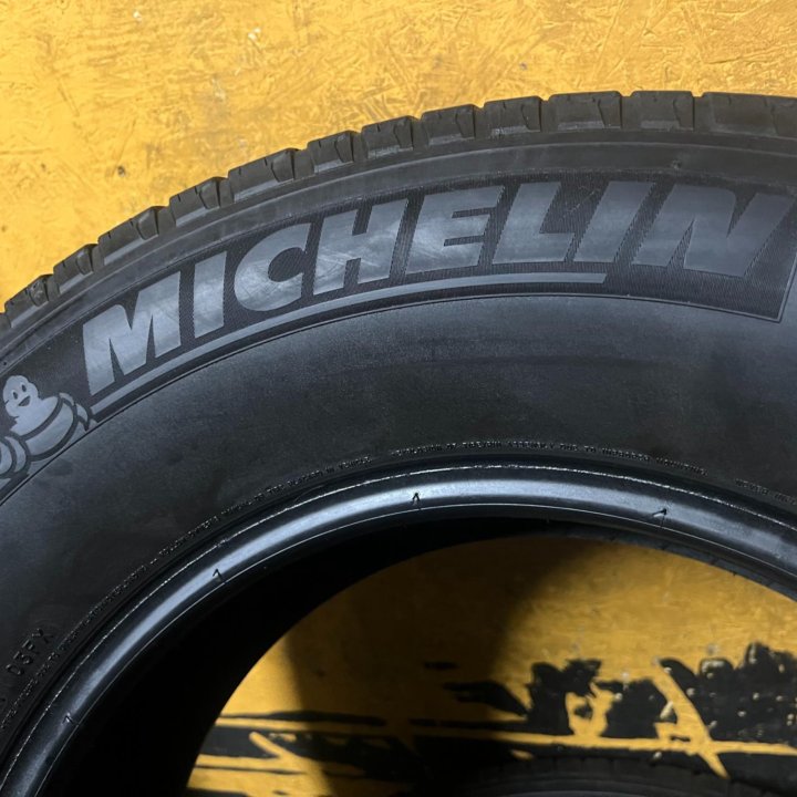 Летние шины Michelin Latitude Tour R18 Франция