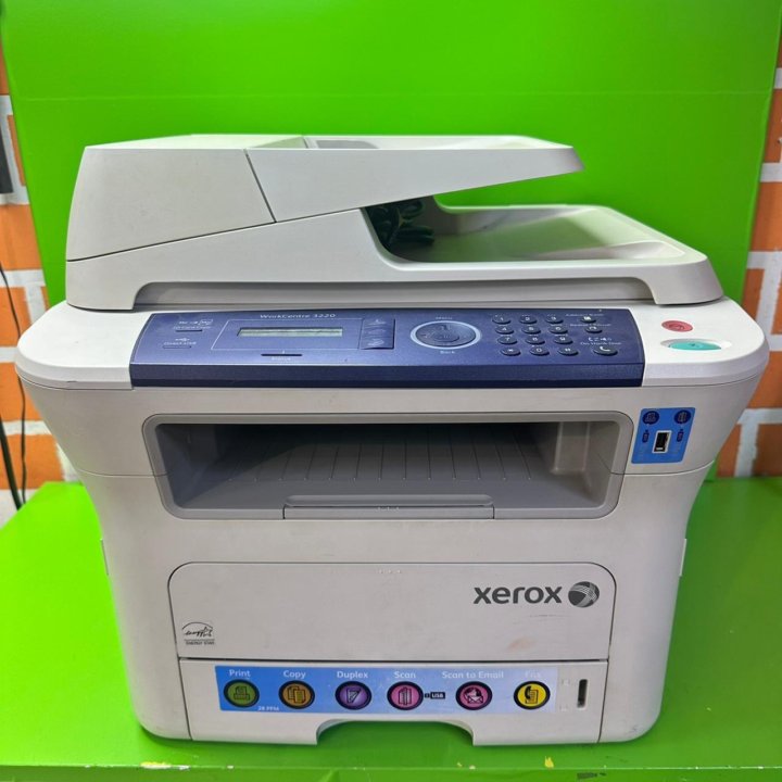 МФУ Xerox WorkCentre 3220