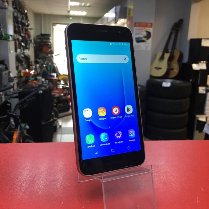 Смартфон Samsung Galaxy J2 core 1/8 ГБ