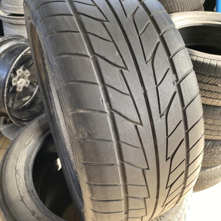 235/45 R17 Nitto NT555 Extreme ZR