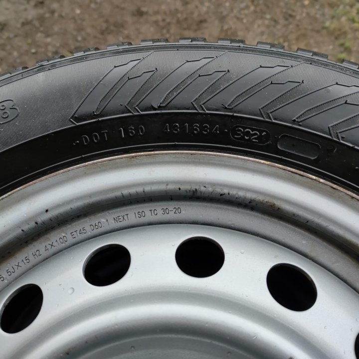 R15, 185/65, Nokian Nordman 8