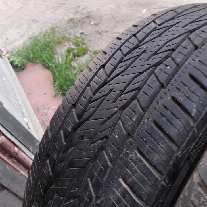 Летние шины Continental 215/60/R17