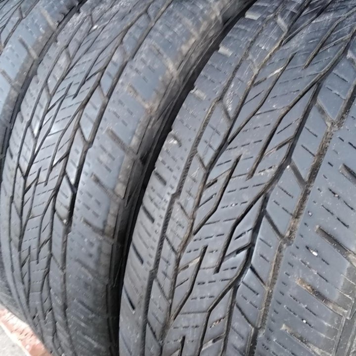 Летние шины Continental 215/60/R17