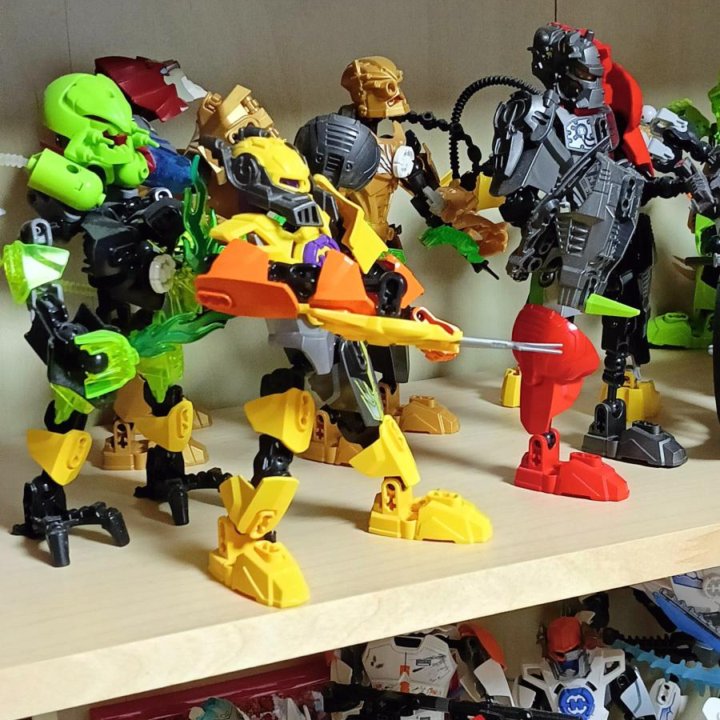 Lego bionicle