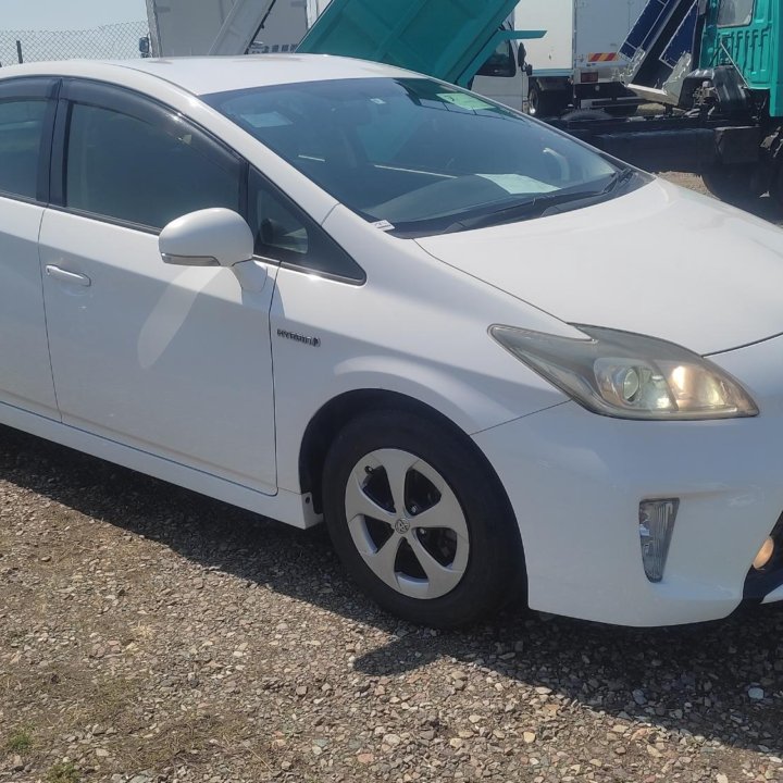 Toyota Prius, 2012