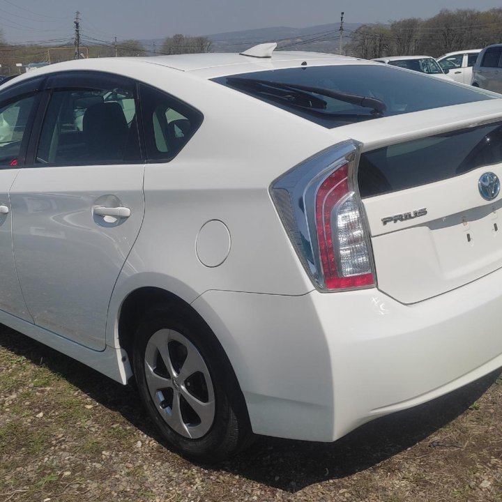 Toyota Prius, 2012