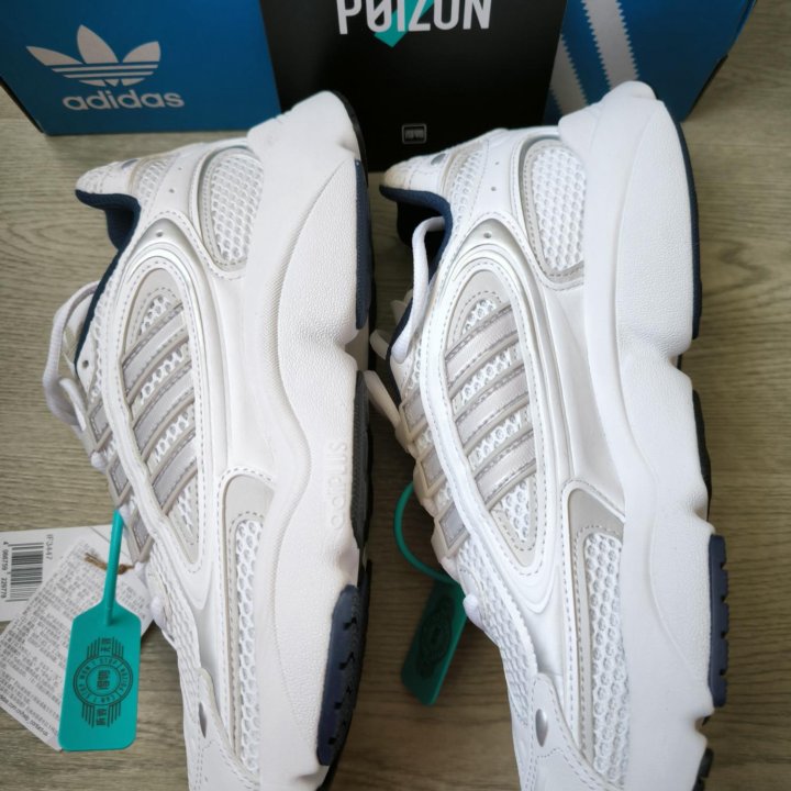 Кроссовки Adidas Ozmillen размер 42