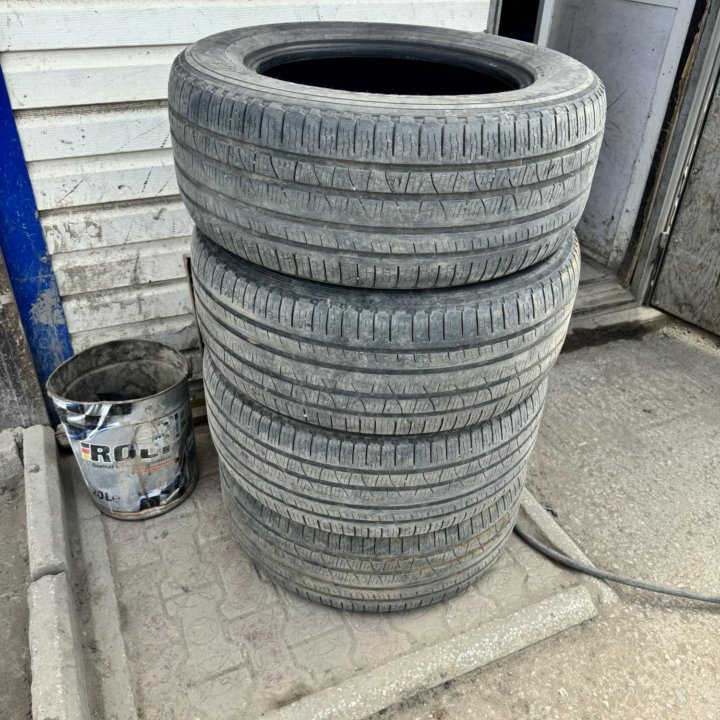 265/60/18 Pireli Scorpion All Season