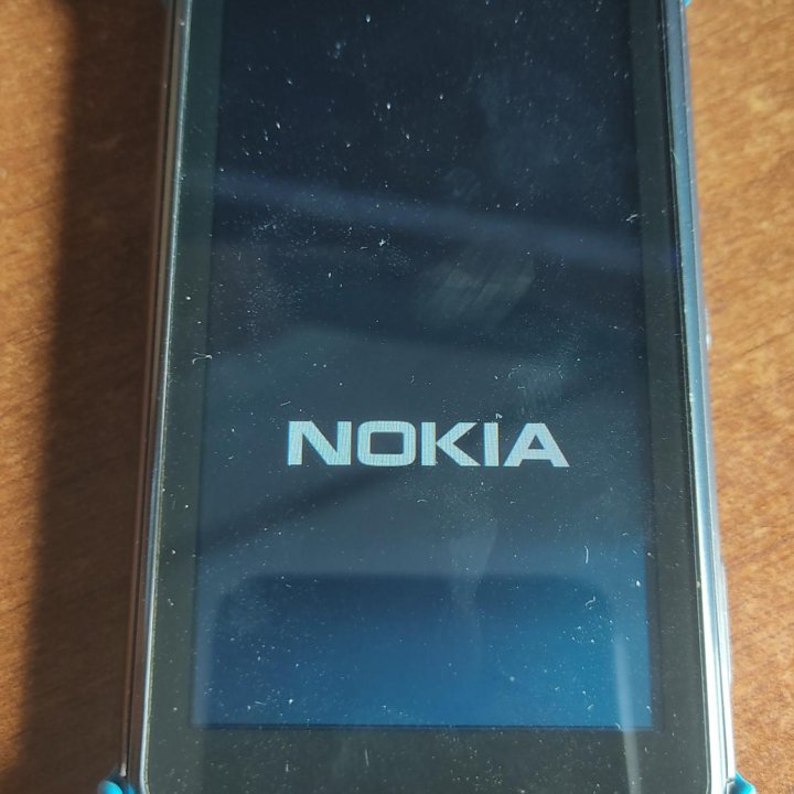 Nokia N8