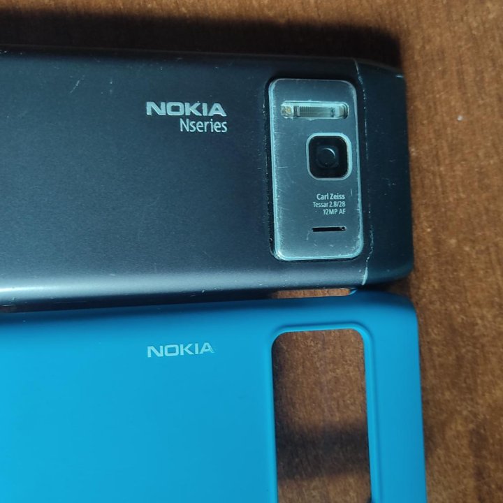 Nokia N8