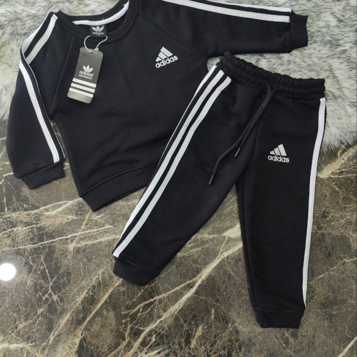 Костюм adidas