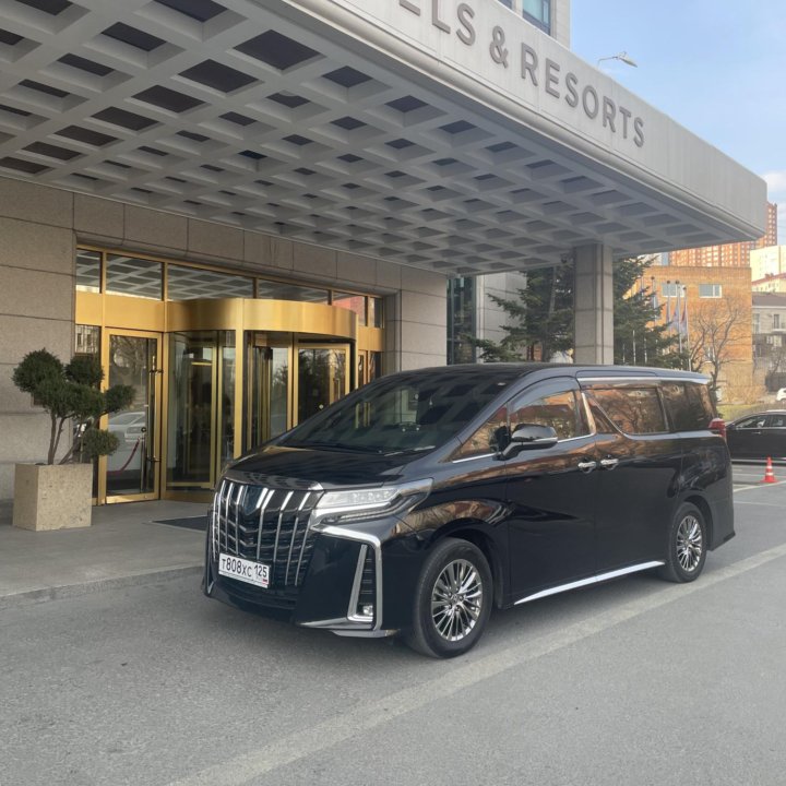 Аренда авто с водителем Toyota Alphard (Бизнес)