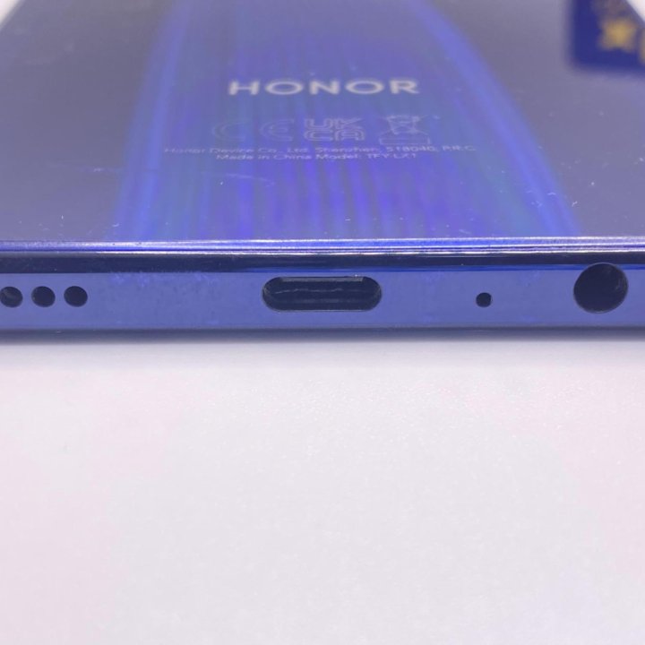 Телефон Honor X8 6/128GB/4000 мА