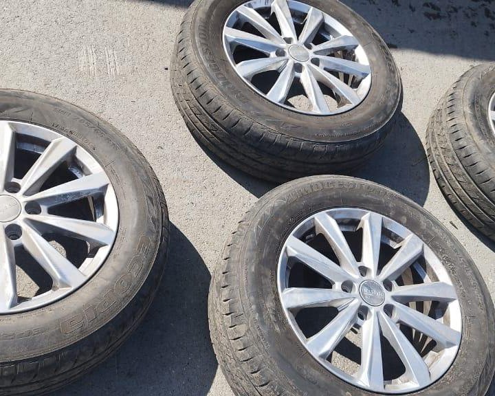 Шины комплект Bridgestone