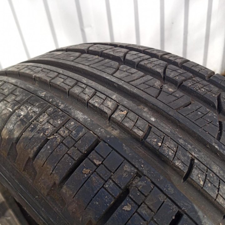 Шина PIRELLI P235/60 R18 107V M+S