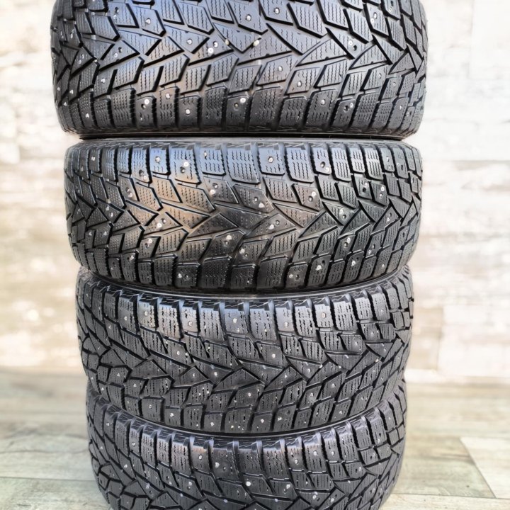 225/55/17, Dunlop Winter Ice 02, 4 шт