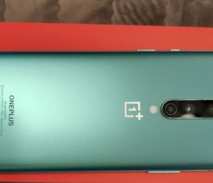 Смартфон OnePlus 8