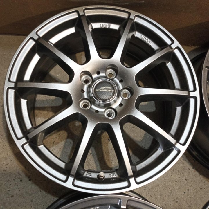 A-Tech Shneider R17 5x114.3 7J ET53