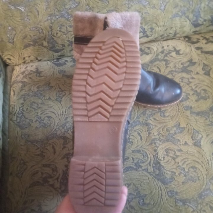 Женская обувь