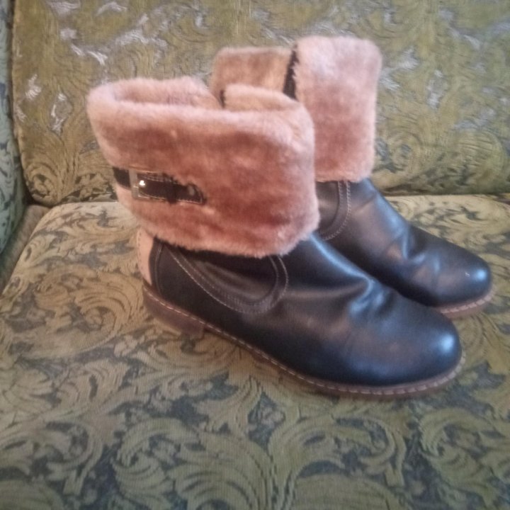 Женская обувь