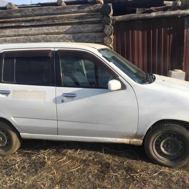 Nissan Cube, 2000