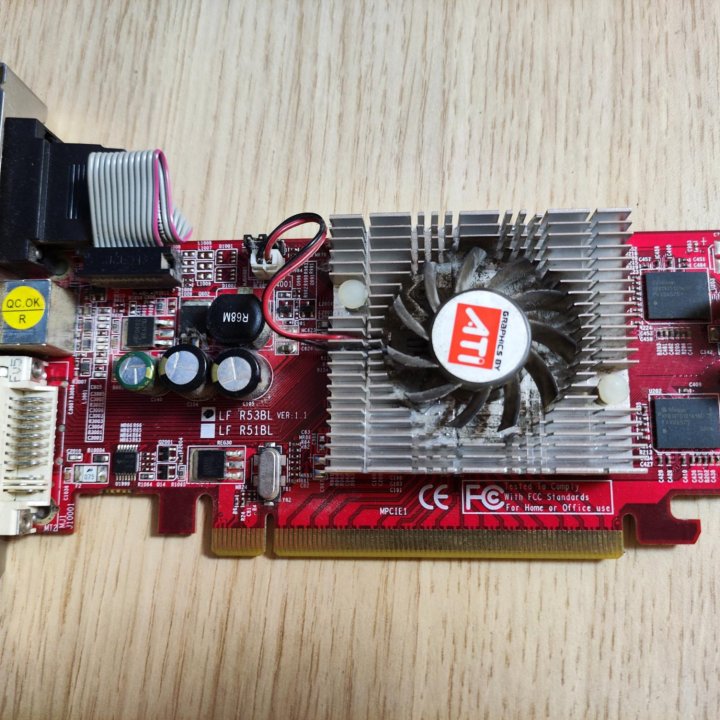 Amd x1600 256mb