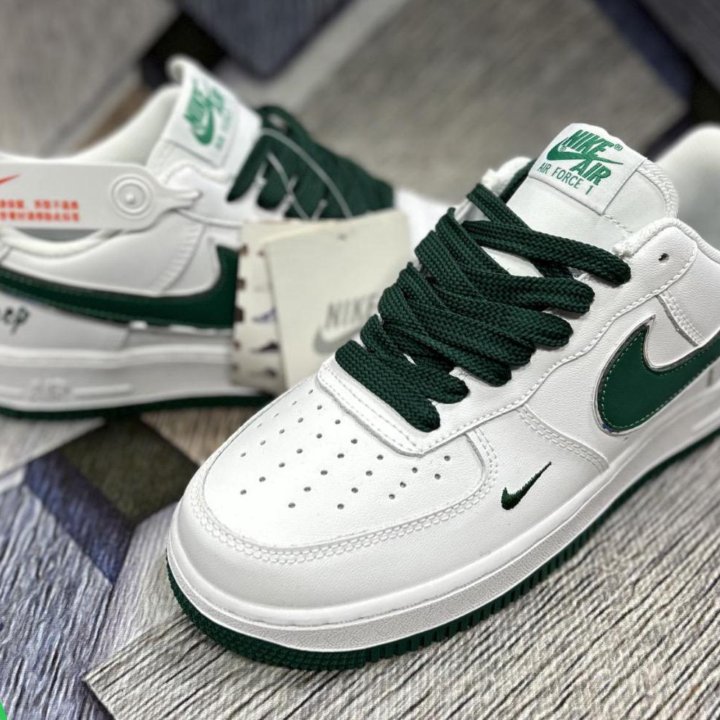 Кроссовки Nike air Force