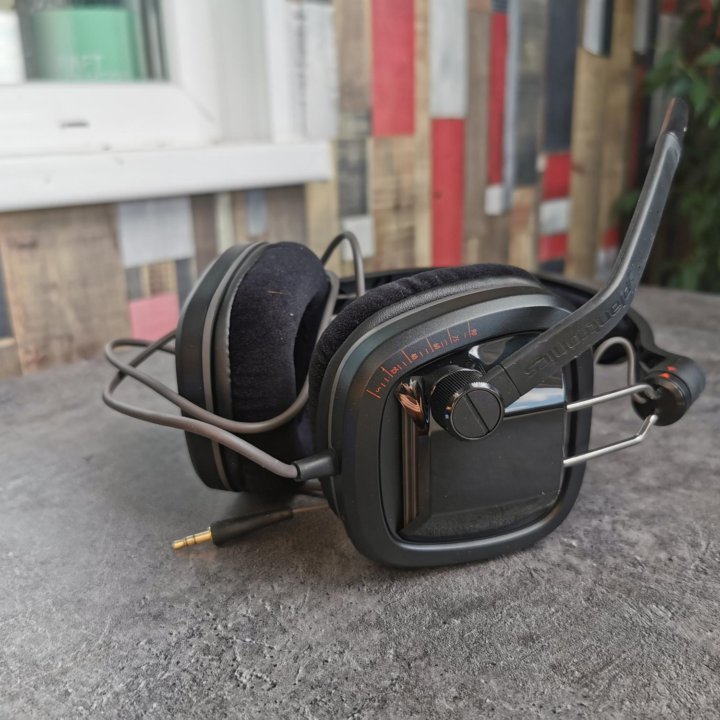 Наушники Plantronics Gamecom 388