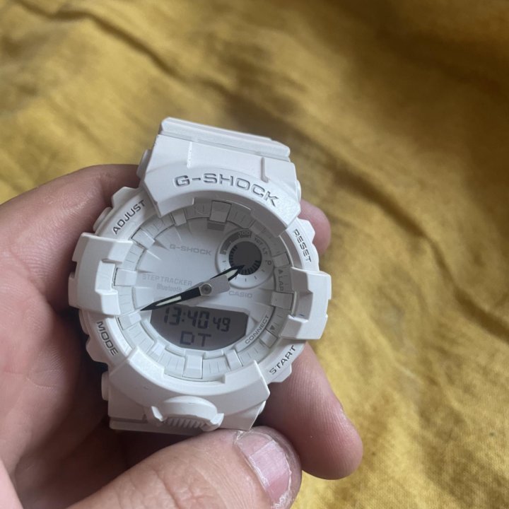 Casio G-SHOK GBA-800