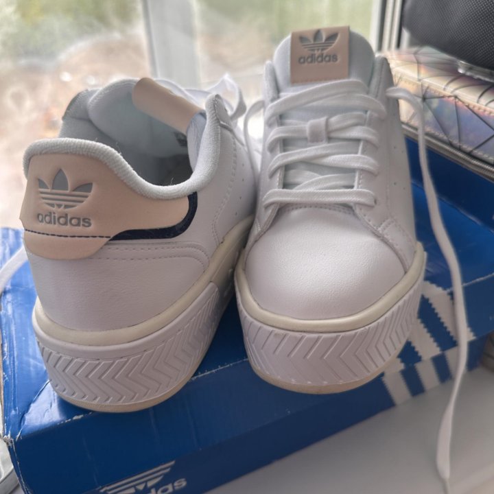 Кроссовки новые Adidas originals Court Tourino