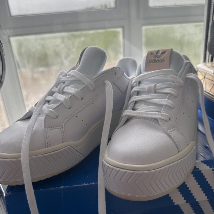 Кроссовки новые Adidas originals Court Tourino