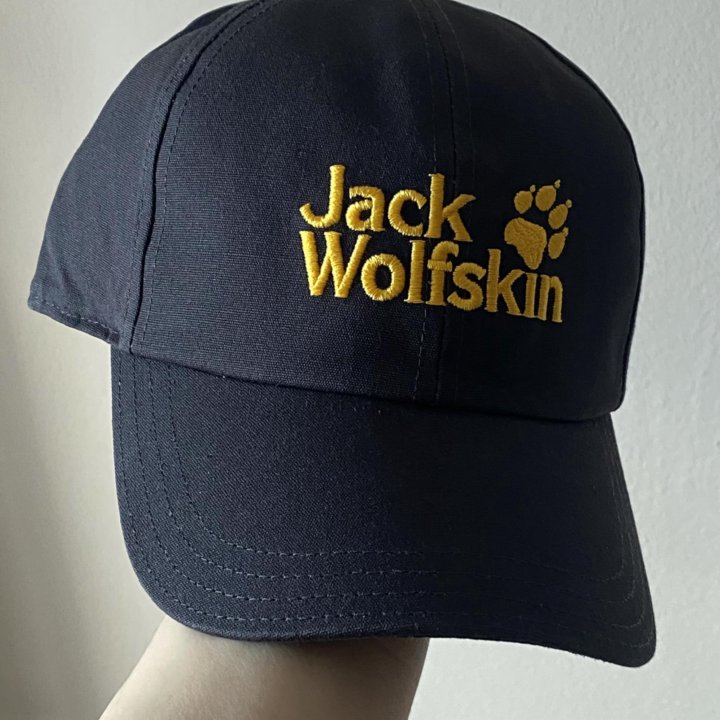 Jack wolfskin бейсболка новая оригинал