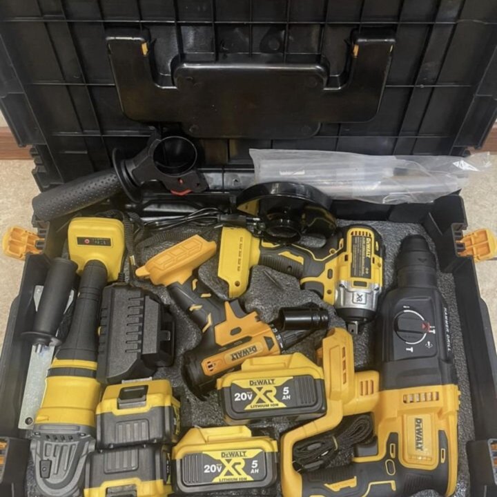 Набор 4в1 DeWalt Аккум УШМ +Шур+Перф+ Гайковерт