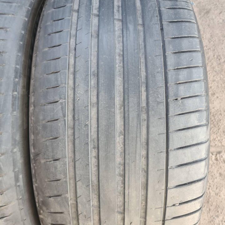 Шины 295-40-21 Michelin