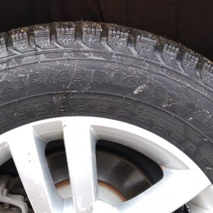 Nokian Nordman 5 SUV 215/65 R16 102T XL