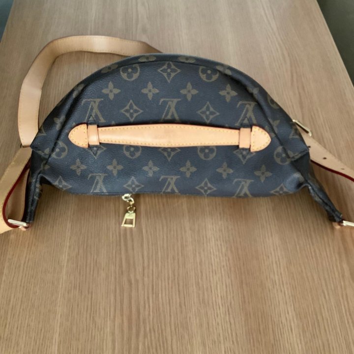 Сумки Louis Vuitton натуральная кожа