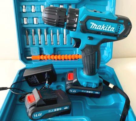 Шуруповерт Makita 14V с битами