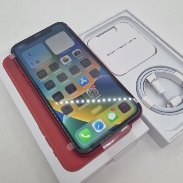 iPhone 11 128GB Red на 2 SIM Состояние нового