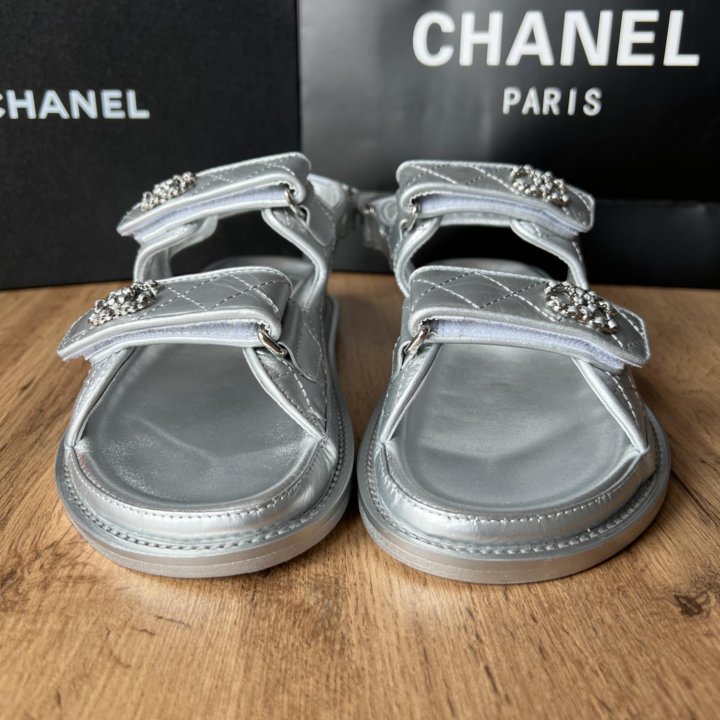 Сандалии Chanel