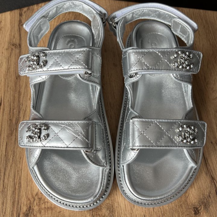 Сандалии Chanel