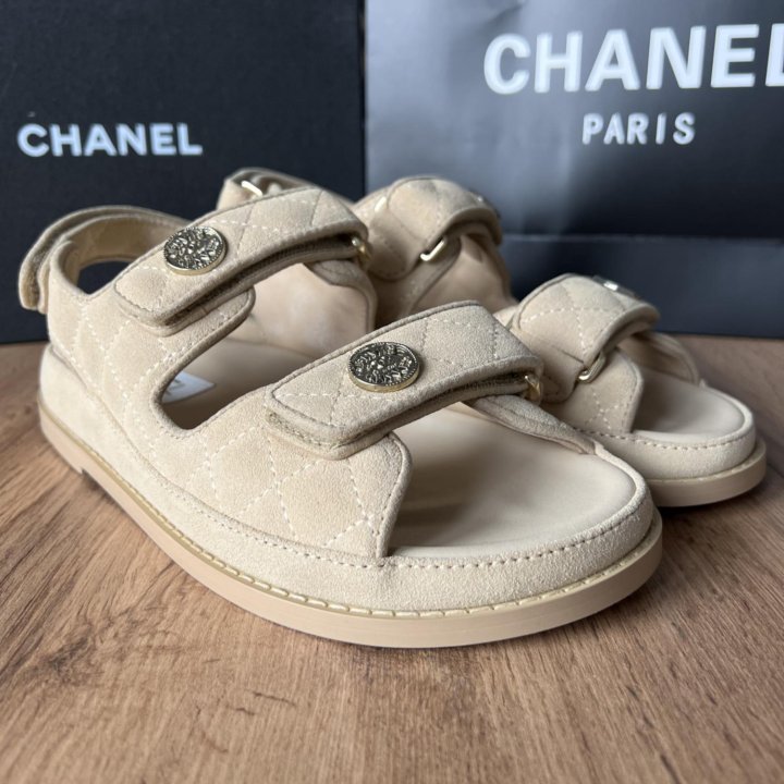 Сандалии Chanel