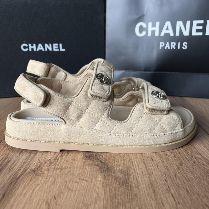Сандалии Chanel