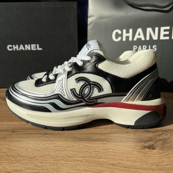 Кроссовки Chanel