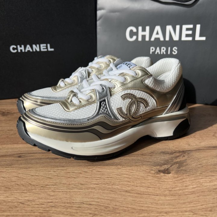 Кроссовки Chanel